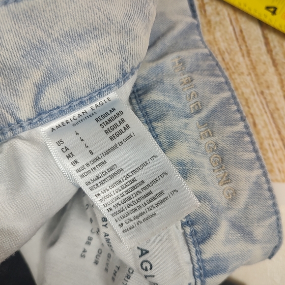 Three Pairs Size 4 Stretch Hi Rise Jegging American Eagle Distressed Jeans! - Picture 12 of 13